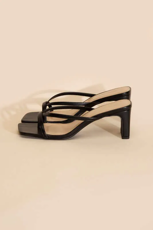GADGET-S White Thong Mule Heels Sandals