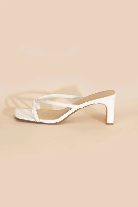 GADGET-S White Thong Mule Heels Sandals