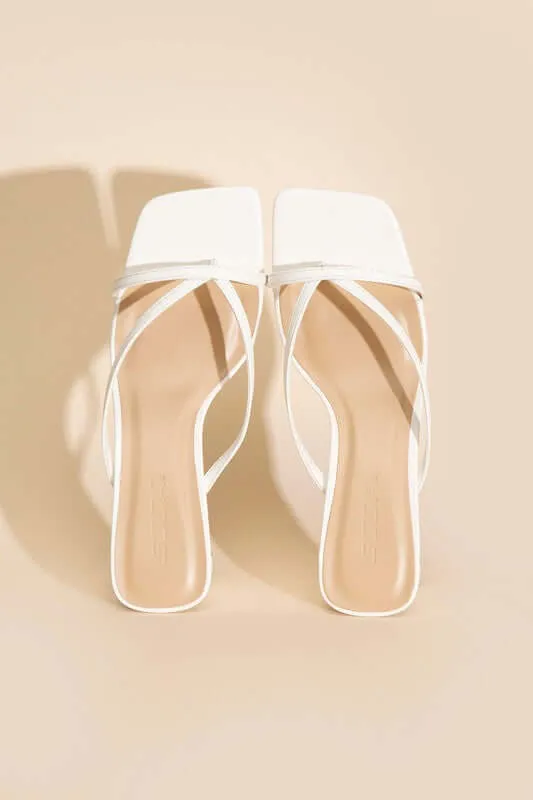 GADGET-S White Thong Mule Heels Sandals