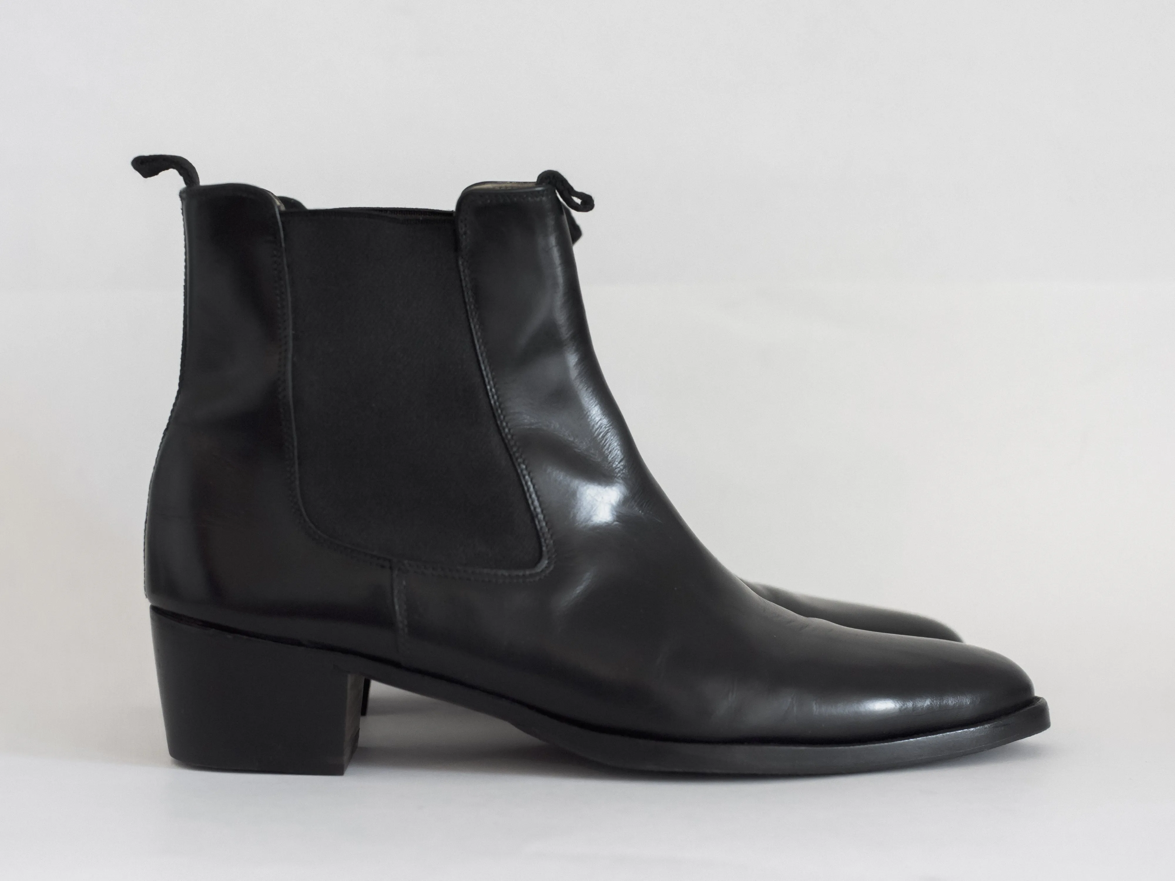 Helmut Lang 00s Cuban Heel Chelsea Boots