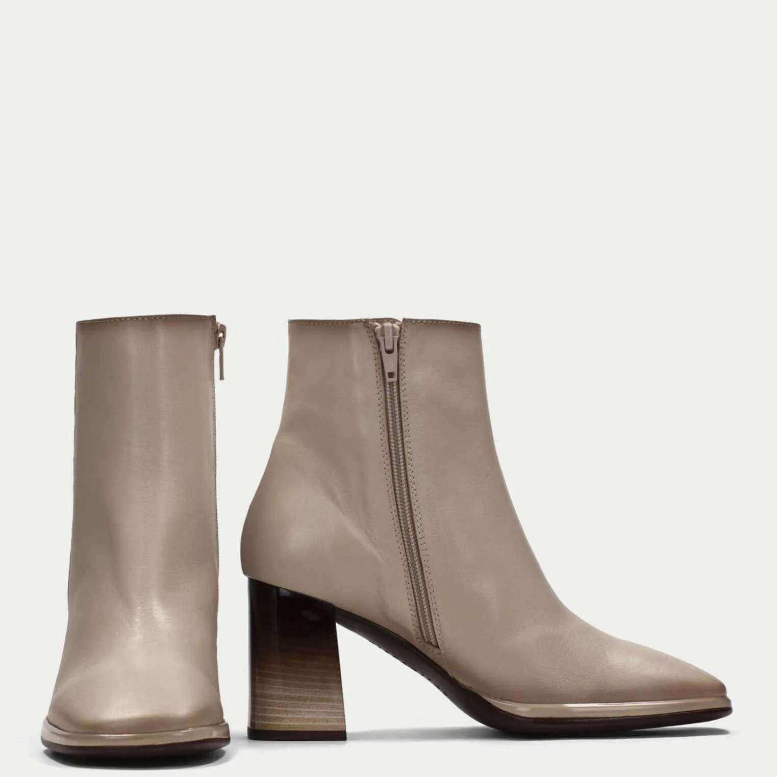 Hispanitas Latte Leather Square Toe Boots