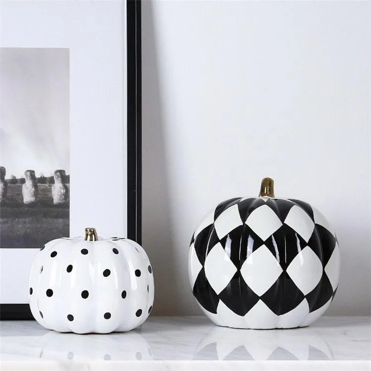 Luxury Ceramic Black and White Living Room Decor Modern Ornaments For Living Room