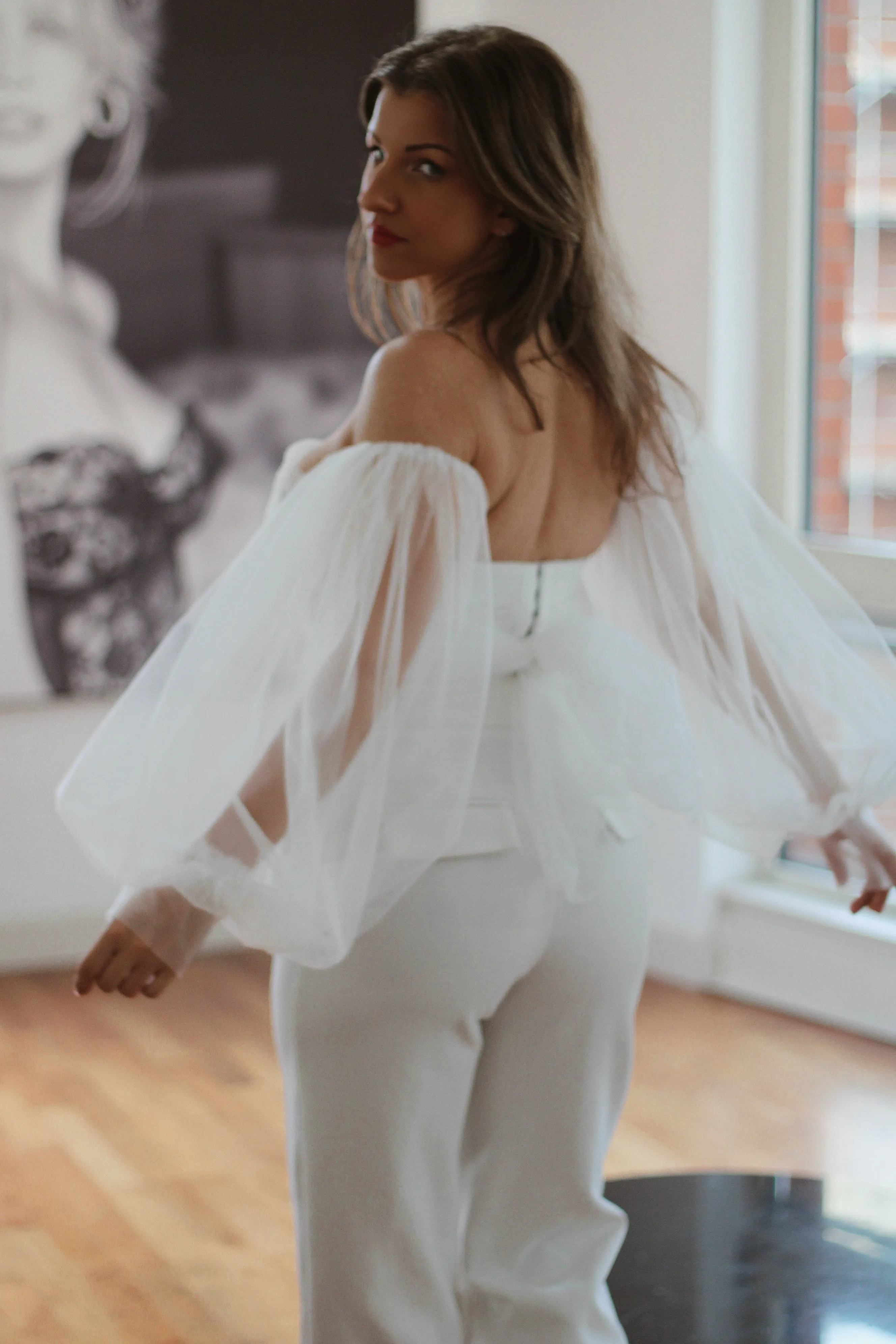 Oversized Tulle Wedding Sleeves