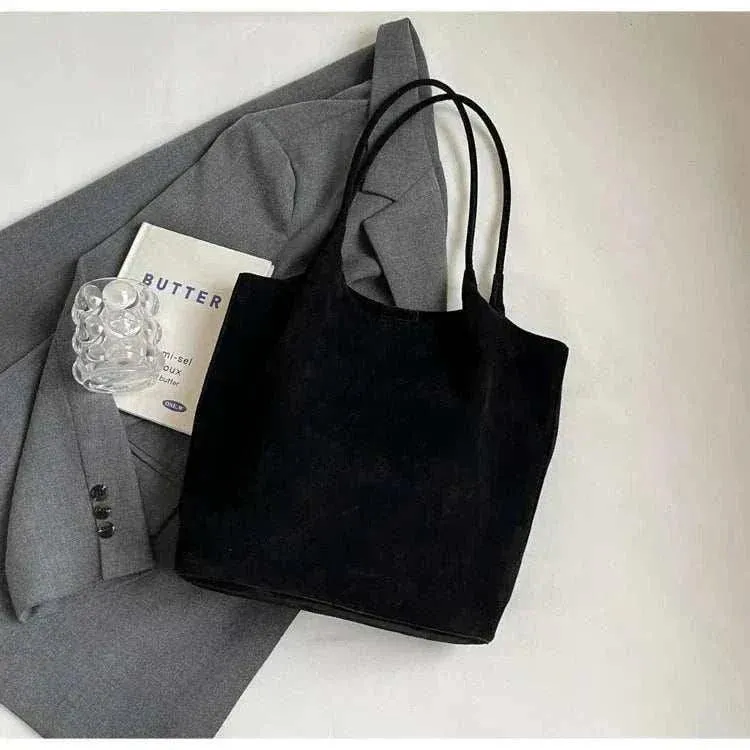 Single Shoulder Bag - Trendy Women's Fashion Tote - WSH019