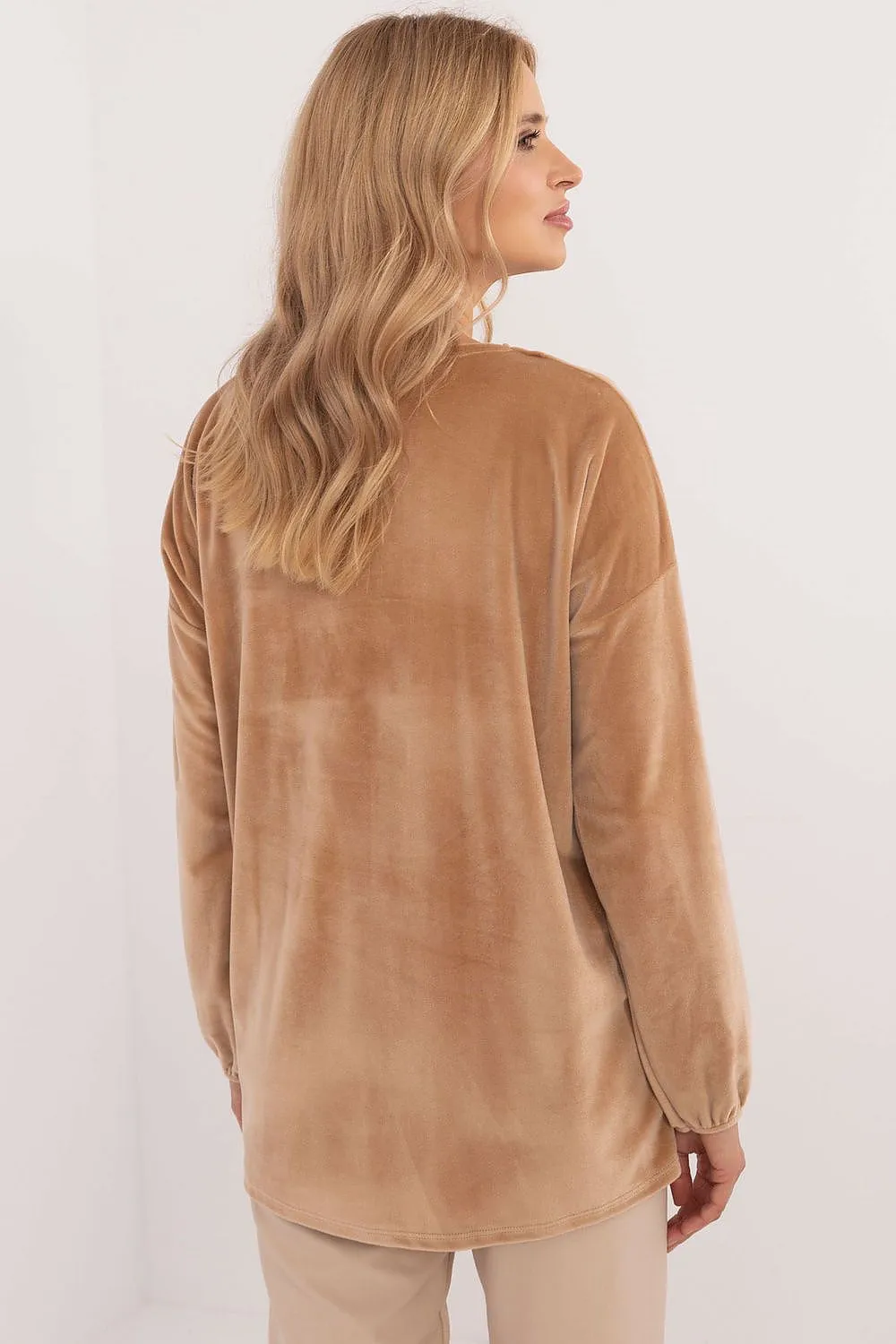 TEEK - Detachable Butterfly Long Sleeve Blouse