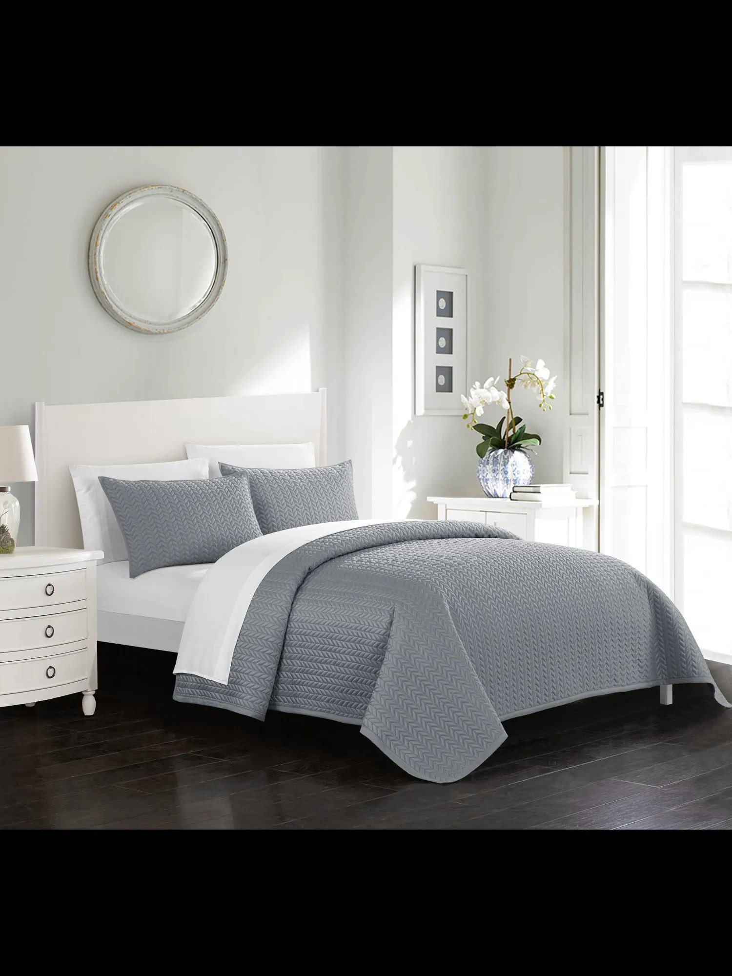 Weaverland King-Size 3-Piece Quilt Set - NY&C x Chic Home